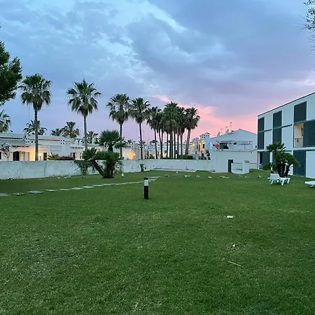 Marina 12 Apartman *